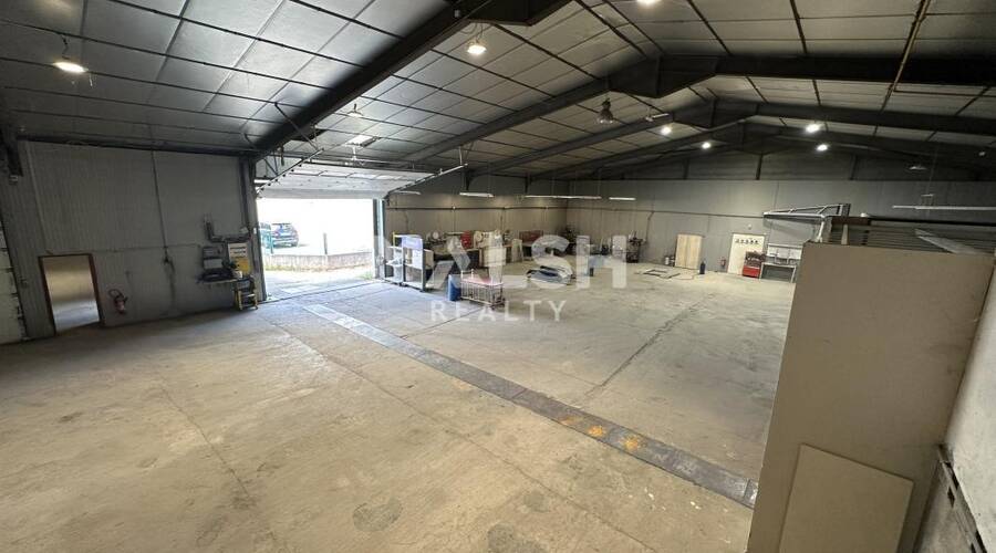 MALSH Realty & Property - Local d'activités - Lyon Sud Ouest - Givors - 1