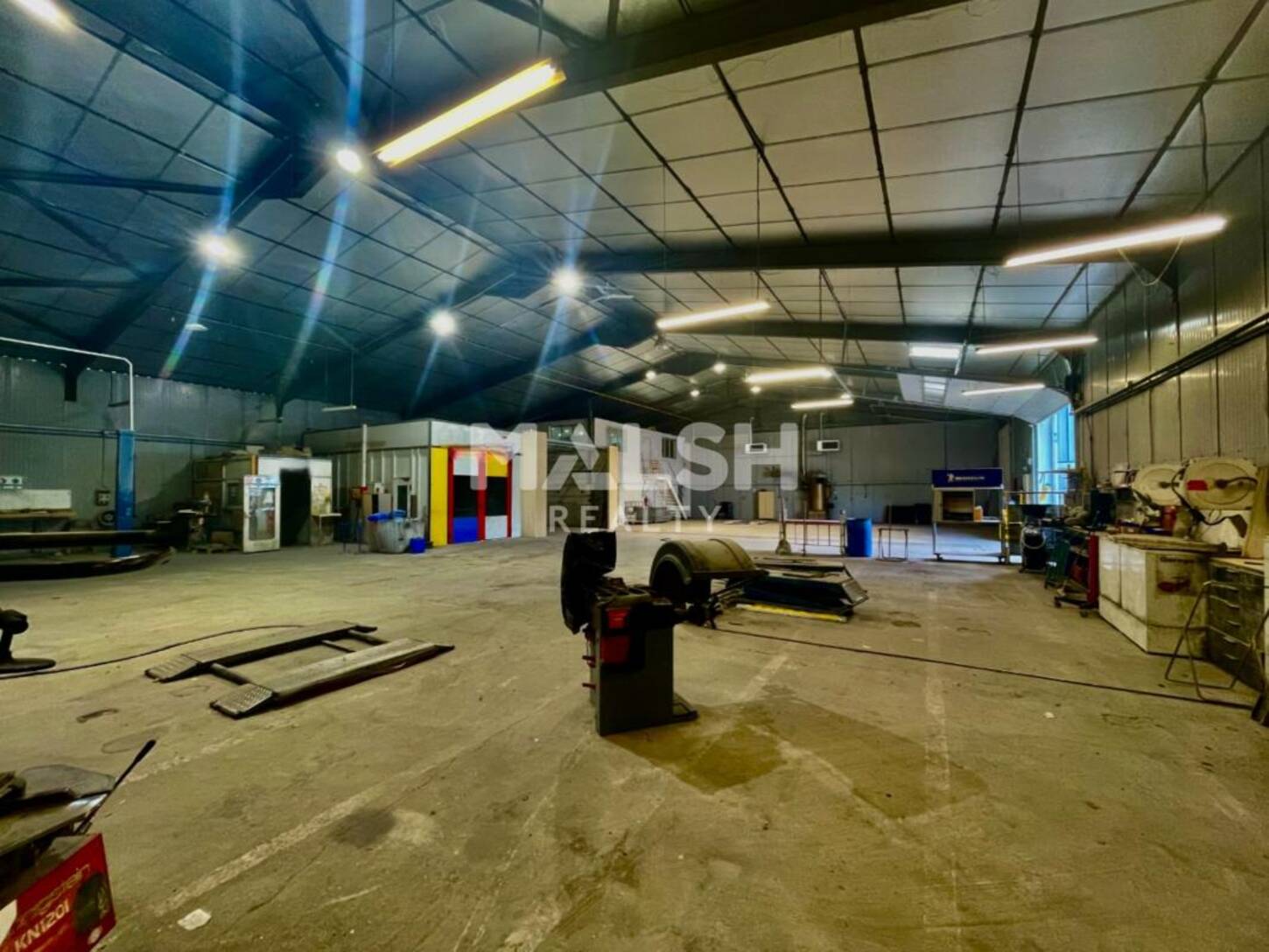 MALSH Realty & Property - Local d'activités - Lyon Sud Ouest - Givors - 2