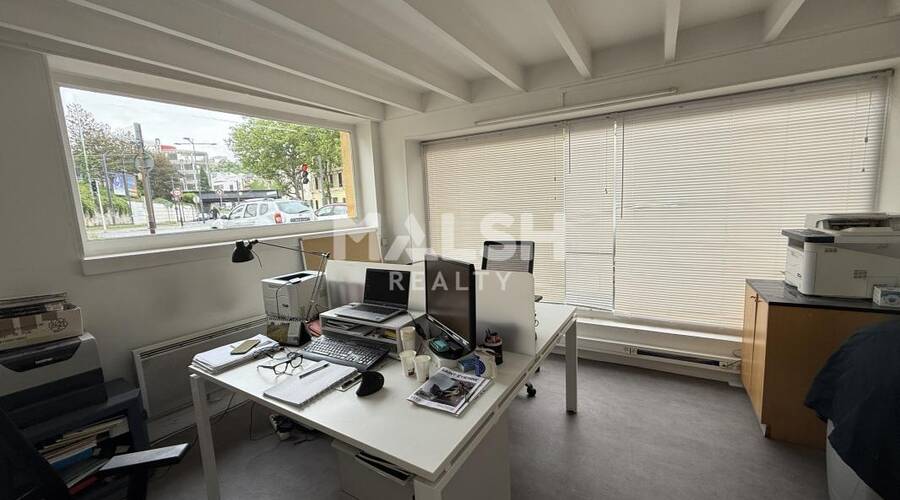 MALSH Realty & Property - Local commercial - Saint Etienne - Saint-Étienne - 3