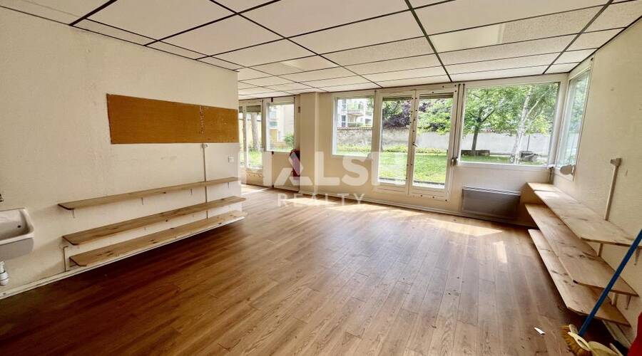 MALSH Realty & Property - Local commercial - Lyon 8°/ Hôpitaux - Lyon 8 - 1