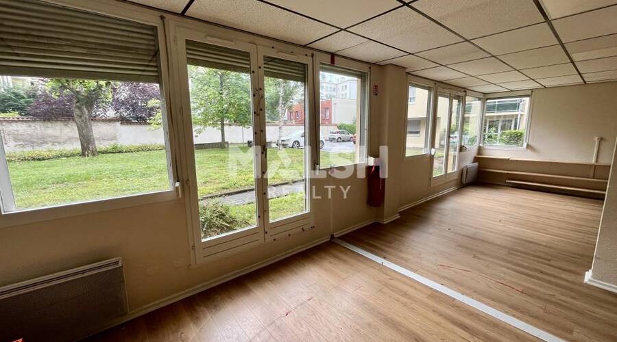 MALSH Realty & Property - Local commercial - Lyon 8°/ Hôpitaux - Lyon 8 - 2