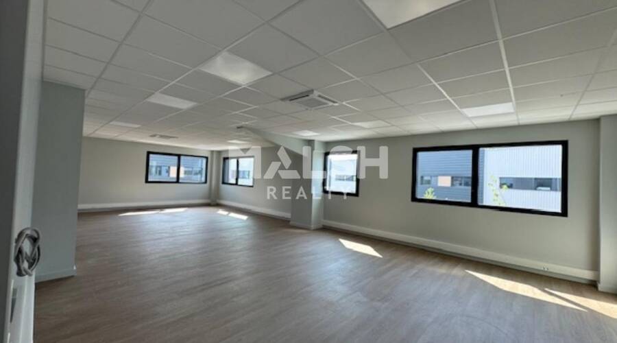 MALSH Realty & Property - Local d'activités - Lyon Nord Ouest (Techlid / Monts d'Or) - Tour-de-Salvagny - 3
