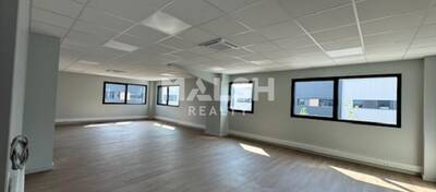 MALSH Realty & Property - Local d'activités - Lyon Nord Ouest (Techlid / Monts d'Or) - Tour-de-Salvagny - 3