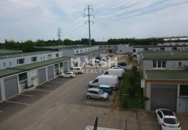 MALSH Realty & Property - Local d'activités - Lyon Sud Est - Vénissieux - 1
