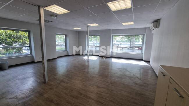 MALSH Realty & Property - Local commercial - Lyon - Presqu'île - Lyon 2 - 1