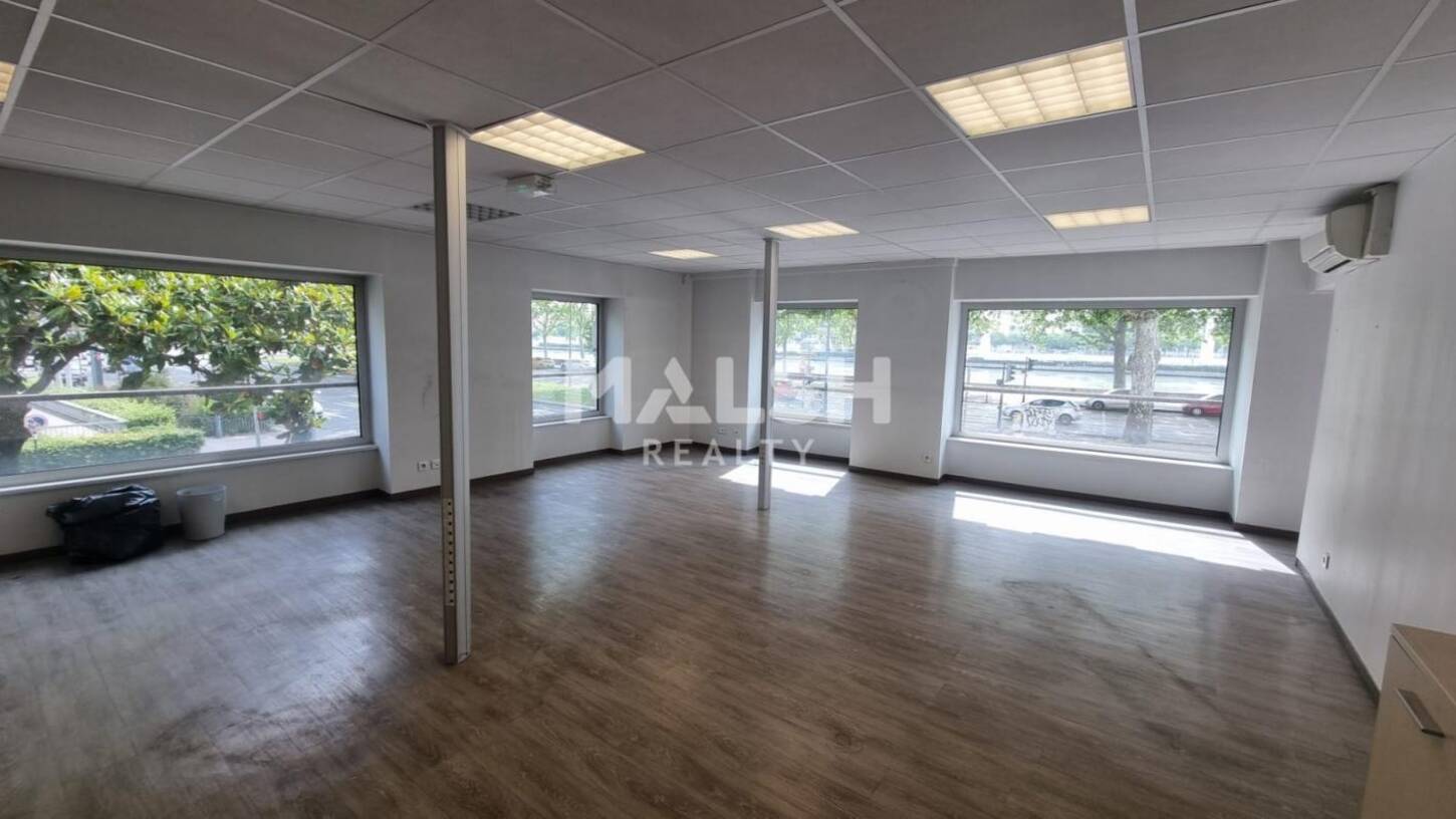 MALSH Realty & Property - Local commercial - Lyon - Presqu'île - Lyon 2 - 2