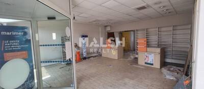MALSH Realty & Property - Local commercial - Lyon Sud Ouest - Francheville - 1