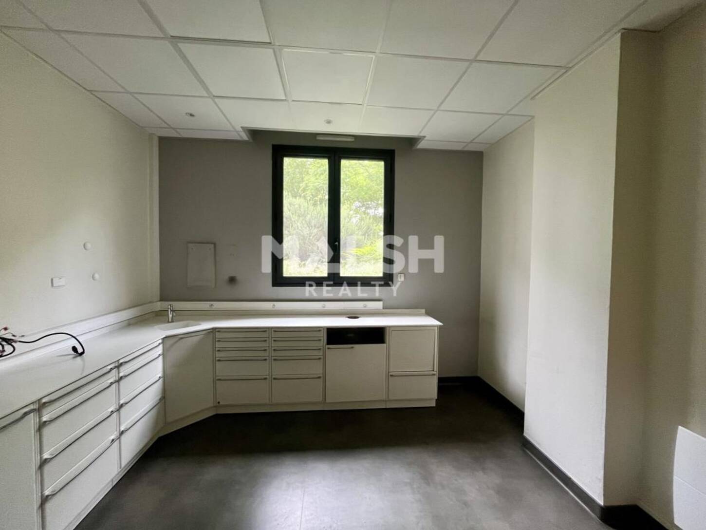 MALSH Realty & Property - Local commercial - Lyon 9° / Vaise - Lyon 9 - 2