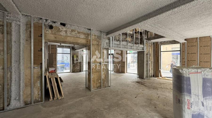 MALSH Realty & Property - Local commercial - Saint Etienne - Saint-Étienne - 2