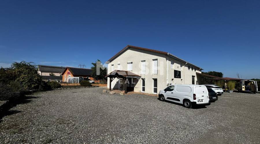 MALSH Realty & Property - Local d'activités - Lyon EST (St Priest /Mi Plaine/ A43 / Eurexpo) - Anthon - 12