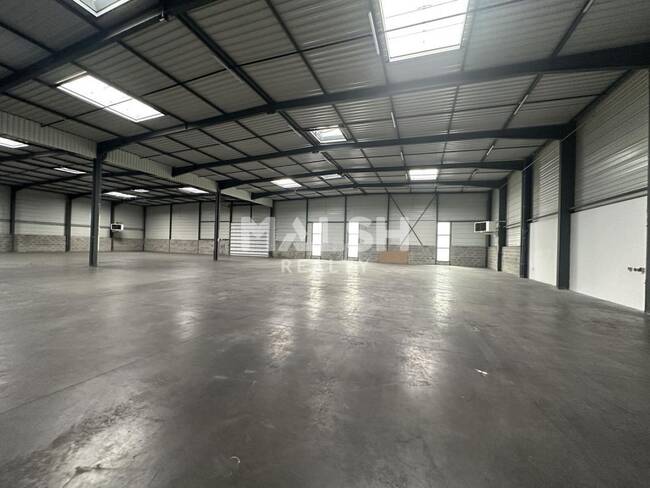 MALSH Realty & Property - Local d'activités - Lyon EST (St Priest /Mi Plaine/ A43 / Eurexpo) - Saint-Priest - 1