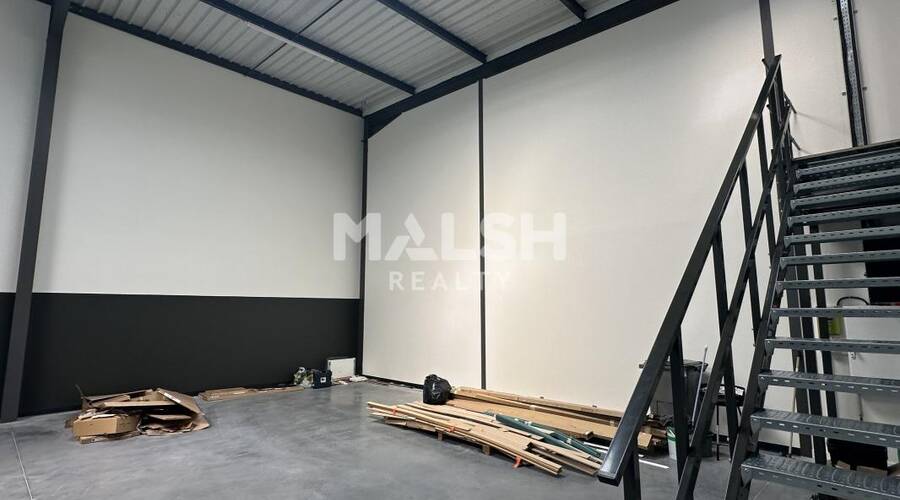 MALSH Realty & Property - Local d'activités - Lyon Nord Est (Rhône Amont) - Décines-Charpieu - 3