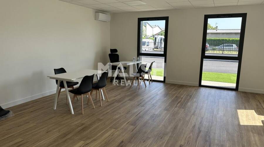 MALSH Realty & Property - Local d'activités - Lyon Nord Est (Rhône Amont) - Décines-Charpieu - 4