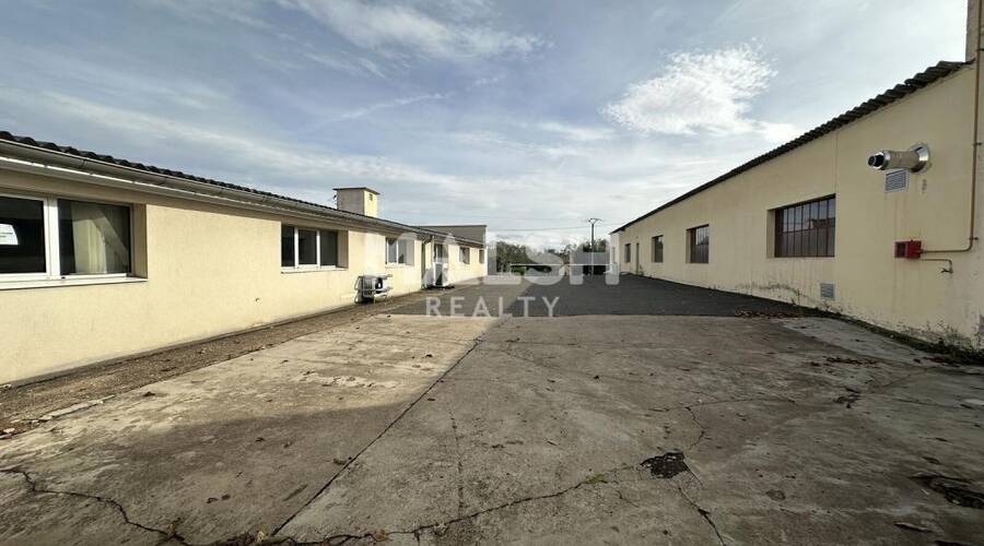 MALSH Realty & Property - Local d'activités - Extérieurs NORD (Villefranche / Belleville) - Jassans-Riottier - 10