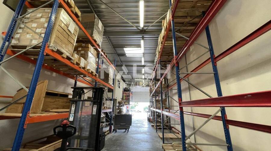 MALSH Realty & Property - Local d'activités - Extérieurs NORD (Villefranche / Belleville) - Lozanne - 2