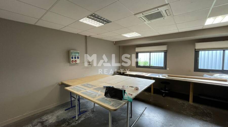 MALSH Realty & Property - Local d'activités - Extérieurs NORD (Villefranche / Belleville) - Lozanne - 9