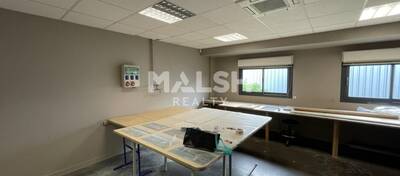 MALSH Realty & Property - Local d'activités - Extérieurs NORD (Villefranche / Belleville) - Lozanne - 9