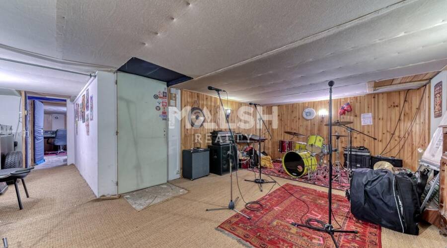 MALSH Realty & Property - Local commercial - Carré de Soie / Grand Clément / Bel Air - Villeurbanne - 9