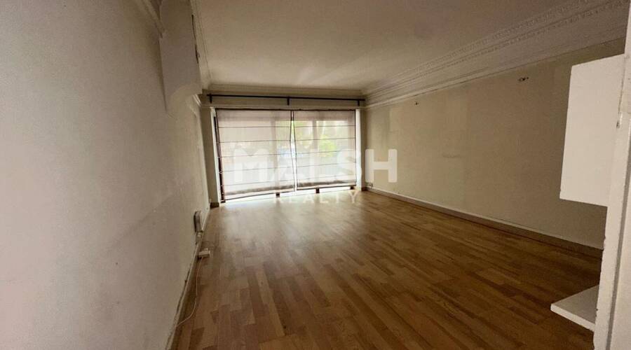 MALSH Realty & Property - Local commercial - Lyon 8°/ Hôpitaux - Lyon 8 - 5