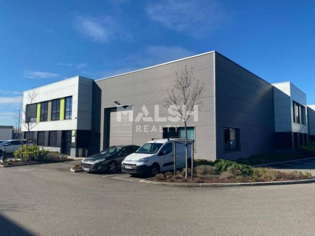 MALSH Realty & Property - Local d'activités - Carré de Soie / Grand Clément / Bel Air - Vaulx-en-Velin - 1