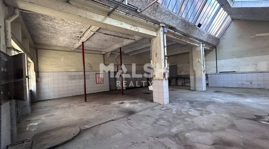MALSH Realty & Property - Local commercial - Lyon 4° - Lyon 4 - 5