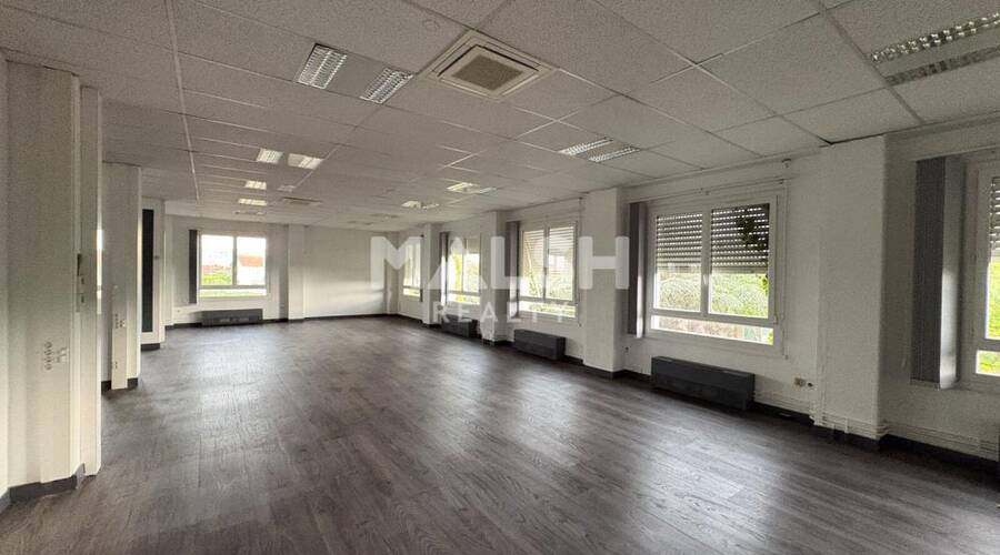MALSH Realty & Property - Local d'activités - Lyon EST (St Priest /Mi Plaine/ A43 / Eurexpo) - Saint-Priest - 15