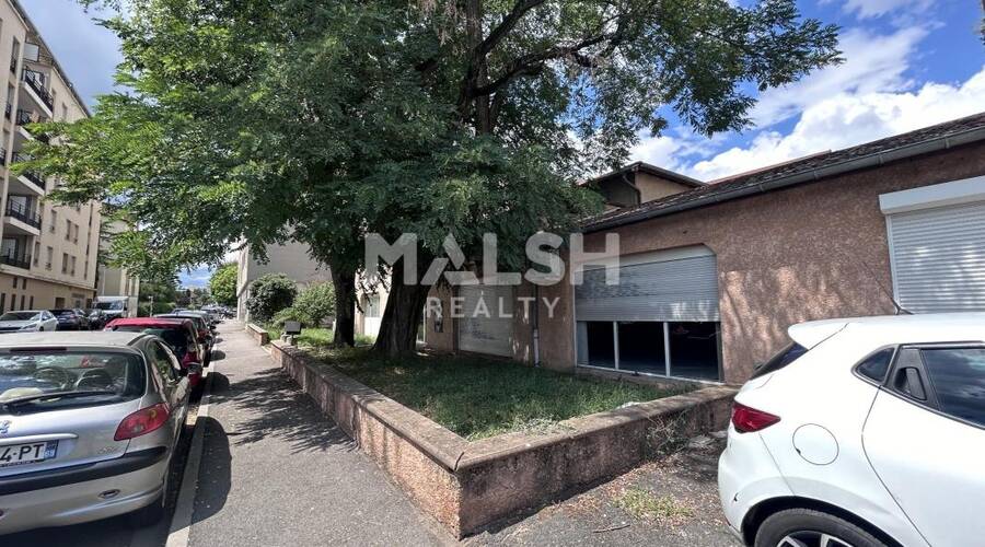 MALSH Realty & Property - Local commercial - Extérieurs NORD (Villefranche / Belleville) - Villefranche-sur-Saône - 2