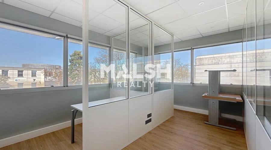 MALSH Realty & Property - Bureau - Lyon EST (St Priest /Mi Plaine/ A43 / Eurexpo) - Bron - 1
