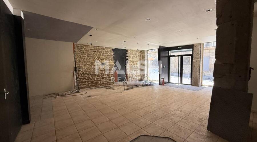 MALSH Realty & Property - Local commercial - Saint Etienne - Saint-Étienne - 4