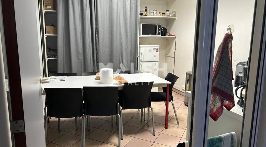 MALSH Realty & Property - Local commercial - Lyon EST (St Priest /Mi Plaine/ A43 / Eurexpo) - Bron - 4