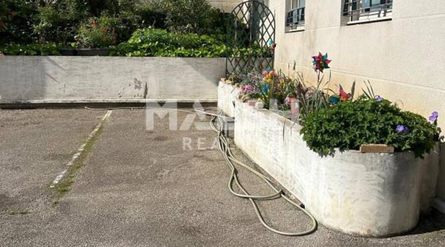 MALSH Realty & Property - Local commercial - Lyon EST (St Priest /Mi Plaine/ A43 / Eurexpo) - Bron - 5