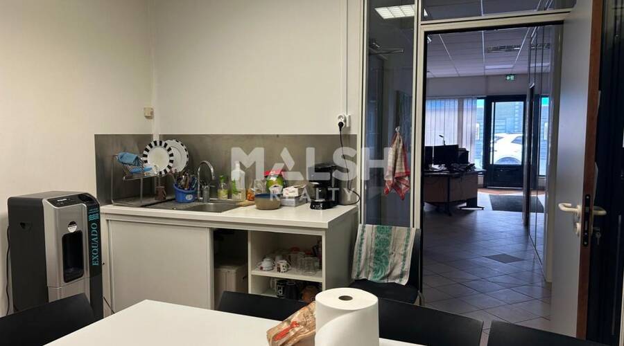 MALSH Realty & Property - Local commercial - Lyon EST (St Priest /Mi Plaine/ A43 / Eurexpo) - Bron - 9