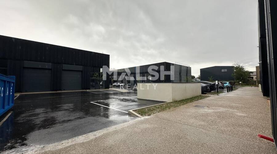MALSH Realty & Property - Local d'activités - Extérieurs NORD (Villefranche / Belleville) - Trévoux - 1