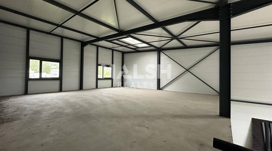 MALSH Realty & Property - Local d'activités - Extérieurs NORD (Villefranche / Belleville) - Trévoux - 2