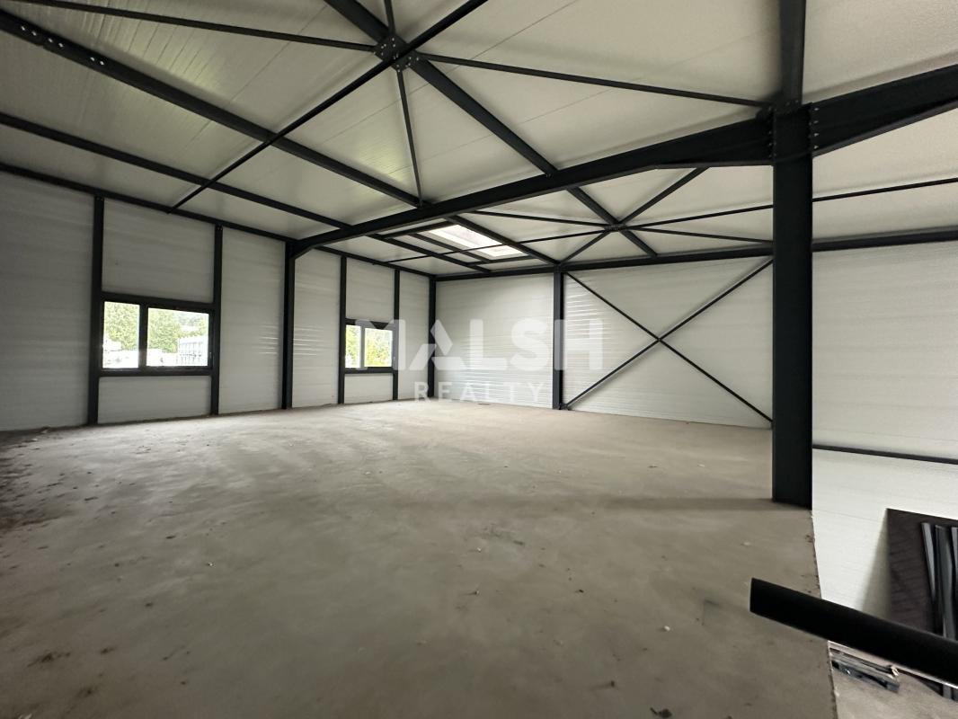MALSH Realty & Property - Local d'activités - Extérieurs NORD (Villefranche / Belleville) - Trévoux - 2