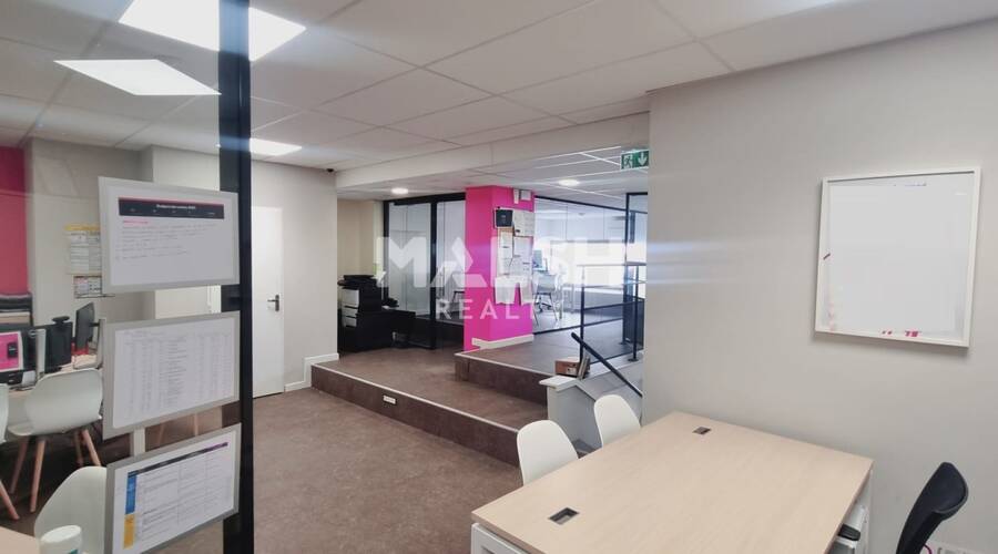 MALSH Realty & Property - Local commercial - Carré de Soie / Grand Clément / Bel Air - Villeurbanne - 5