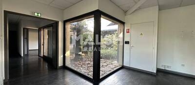 MALSH Realty & Property - Local d'activités - Plateau Nord / Val de Saône - Rillieux-la-Pape - 4