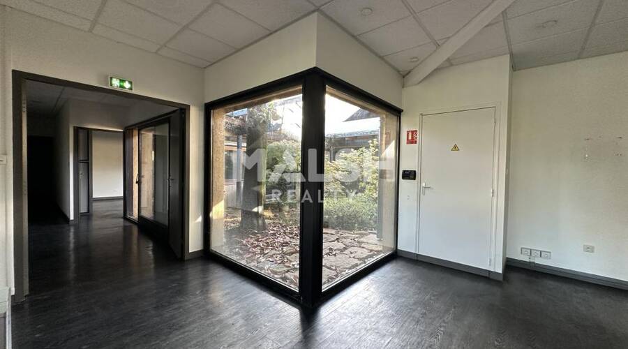 MALSH Realty & Property - Local d'activités - Plateau Nord / Val de Saône - Rillieux-la-Pape - 2