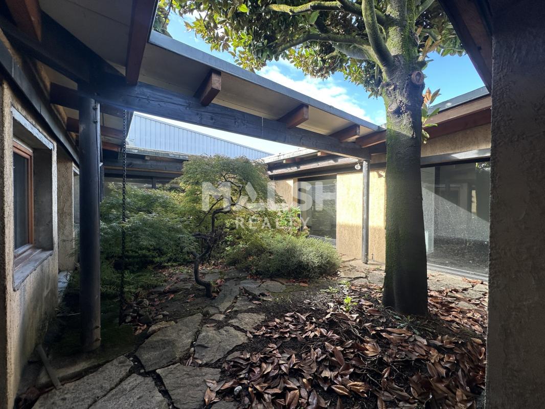 MALSH Realty & Property - Local d'activités - Plateau Nord / Val de Saône - Rillieux-la-Pape - 9