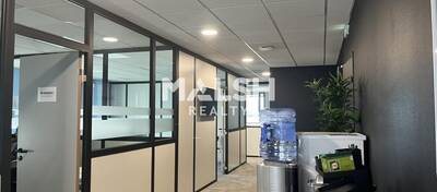 MALSH Realty & Property - Bureau - Extérieurs NORD (Villefranche / Belleville) - Limas - 8