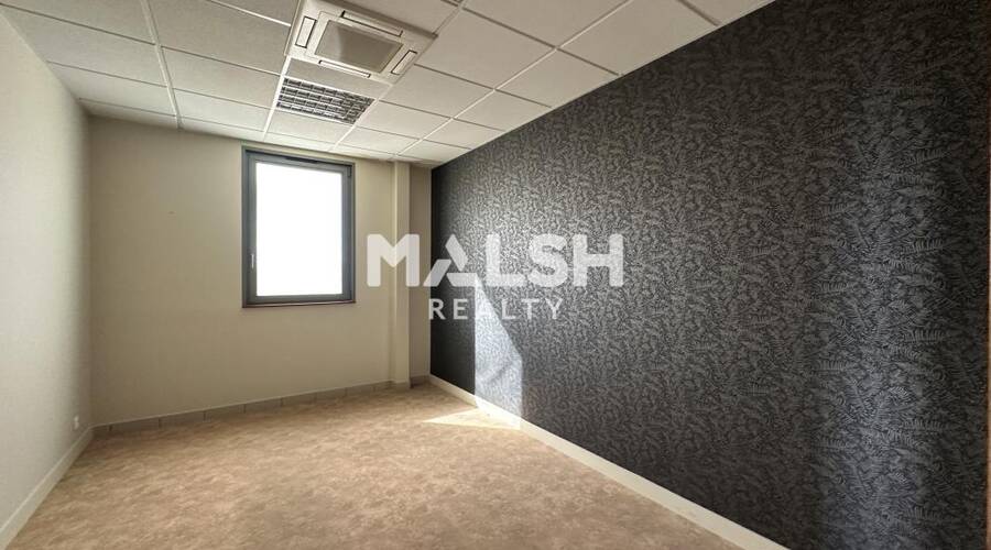 MALSH Realty & Property - Bureau - Extérieurs NORD (Villefranche / Belleville) - Arnas - 2