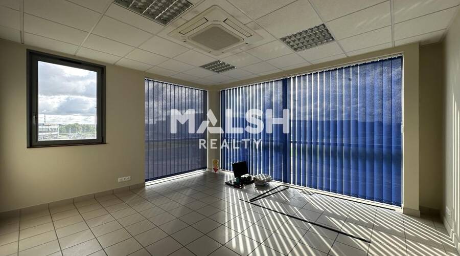 MALSH Realty & Property - Bureau - Extérieurs NORD (Villefranche / Belleville) - Arnas - 3