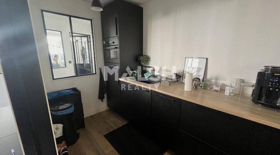 MALSH Realty & Property - Local commercial - Lyon 8°/ Hôpitaux - Lyon 8 - 6