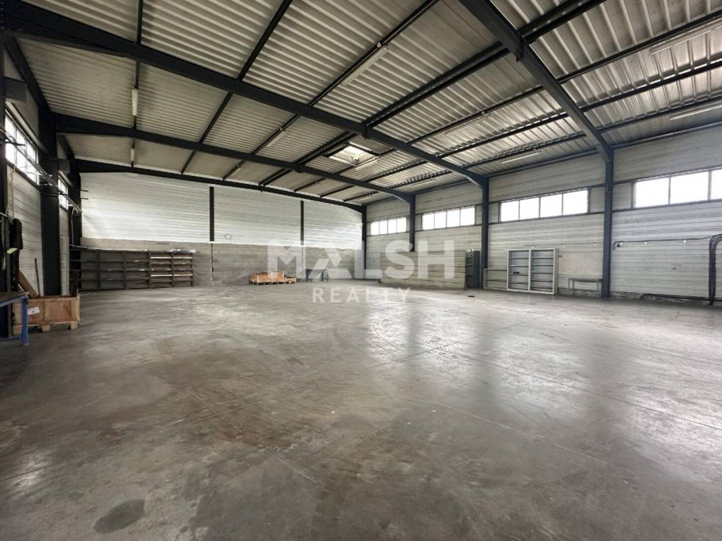 MALSH Realty & Property - Local d'activités - Extérieurs NORD (Villefranche / Belleville) - Saint-André-de-Corcy - 2