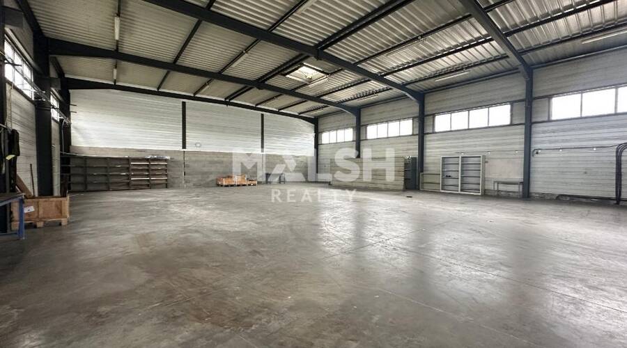 MALSH Realty & Property - Local d'activités - Extérieurs NORD (Villefranche / Belleville) - Saint-André-de-Corcy - 2
