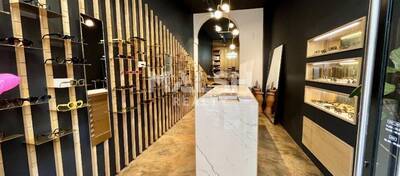 MALSH Realty & Property - Local commercial - Lyon - Presqu'île - Lyon 2 - 2