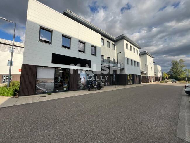 MALSH Realty & Property - Local commercial - Plateau Nord / Val de Saône - Genay - 1