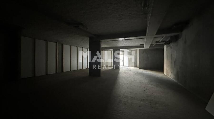 MALSH Realty & Property - Local commercial - Extérieurs NORD (Villefranche / Belleville) - Villefranche-sur-Saône - 4