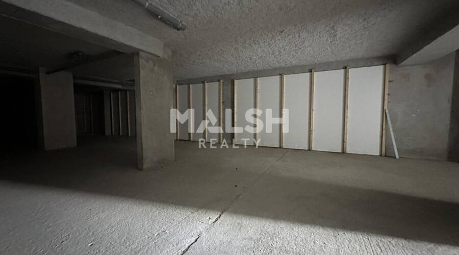 MALSH Realty & Property - Local commercial - Extérieurs NORD (Villefranche / Belleville) - Villefranche-sur-Saône - 3