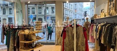 MALSH Realty & Property - Local commercial - Lyon 7° / Gerland - Lyon 7 - 1